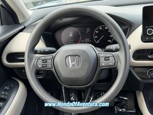 Certified 2025 Honda HR-V LX image 15