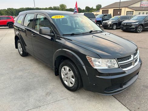 Used 2012 Dodge Journey FWD image 3