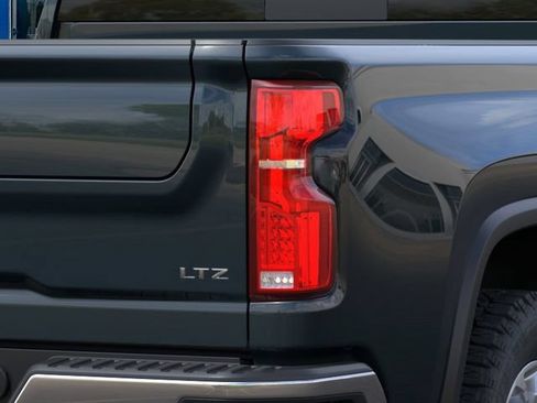 New 2026 Chevrolet Silverado 2500 LTZ w/ LTZ Premium Texas Edition AWD/4WD image 11