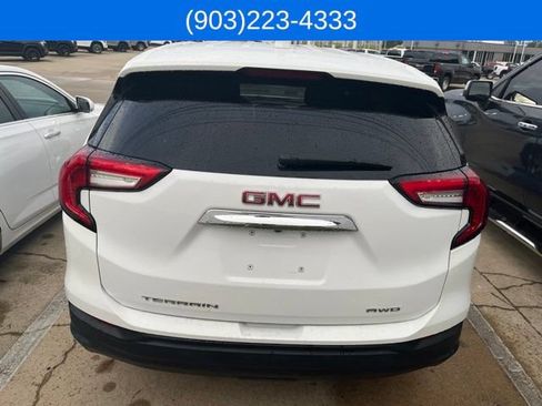 Used 2024 GMC Terrain SLE AWD/4WD image 6