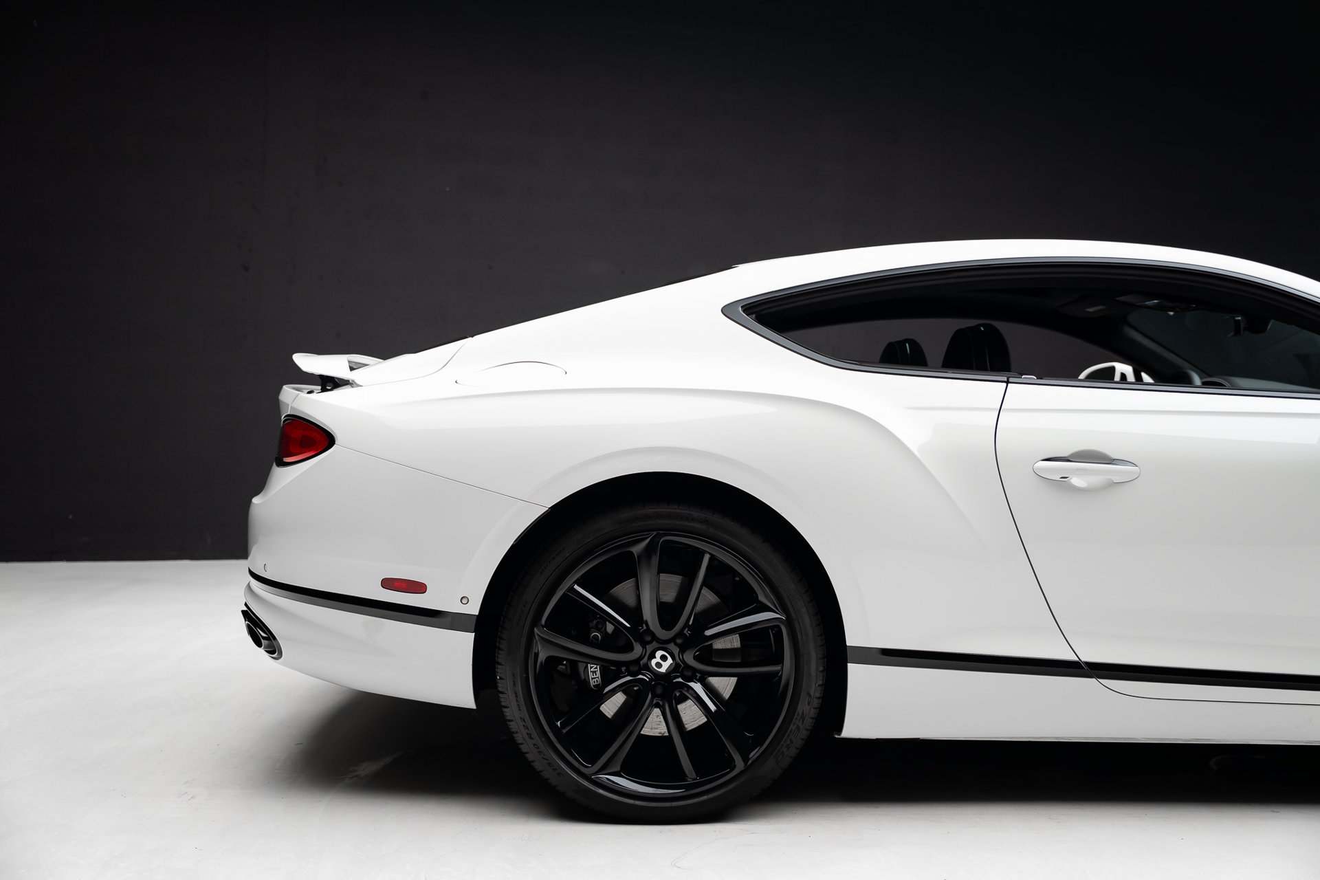 Used 2022 Bentley Continental GT AWD/4WD image 37