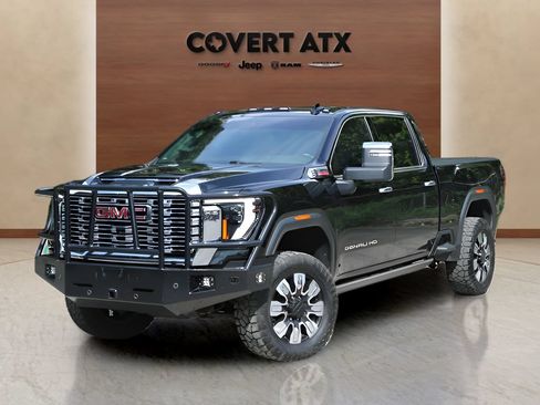 Used 2024 GMC Sierra 2500 Denali w/ Denali Reserve Package AWD/4WD image 1