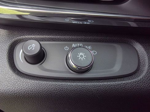 New 2026 Buick Envista Sport Touring w/ Convenience I Package FWD image 11