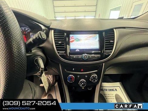 Used 2021 Chevrolet Trax LS w/ Tint and Cruise Package AWD/4WD image 19