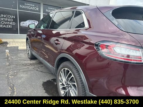 Used 2019 Lincoln Nautilus Reserve w/ Cargo Utility Package AWD/4WD image 12