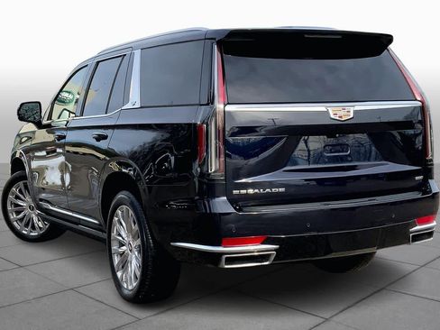 Used 2022 Cadillac Escalade Premium Luxury w/ Performance Package image 11