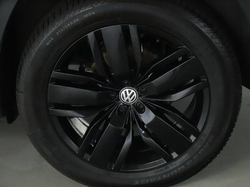 Used 2018 Volkswagen Atlas SEL Premium AWD/4WD image 41