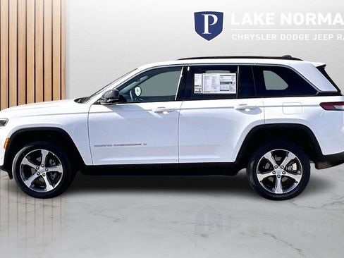 New 2026 Jeep Grand Cherokee Limited w/ Luxury Tech Group II AWD/4WD image 6