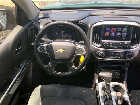 Used 2016 Chevrolet Colorado LT w/ LT Convenience Package AWD/4WD image 5