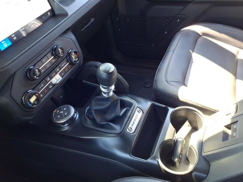 Used 2025 Ford Bronco Badlands w/ Sasquatch Package image 16