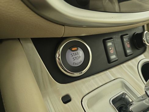 Used 2015 Nissan Murano SL w/ SL Technology Package image 26