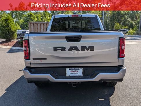 Used 2025 RAM 1500 Big Horn RWD image 5