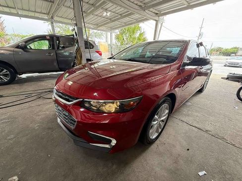 Used 2016 Chevrolet Malibu LT image 8