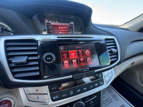 Used 2015 Honda Accord EX-L image 15