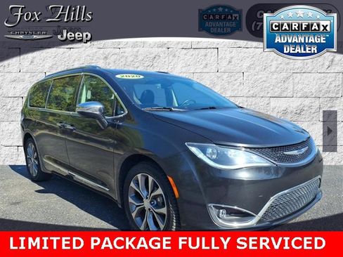 Used 2020 Chrysler Pacifica Limited w/ Tire & Wheel Group image 1
