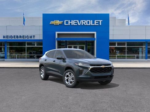 New 2026 Chevrolet Trax LS FWD image 1