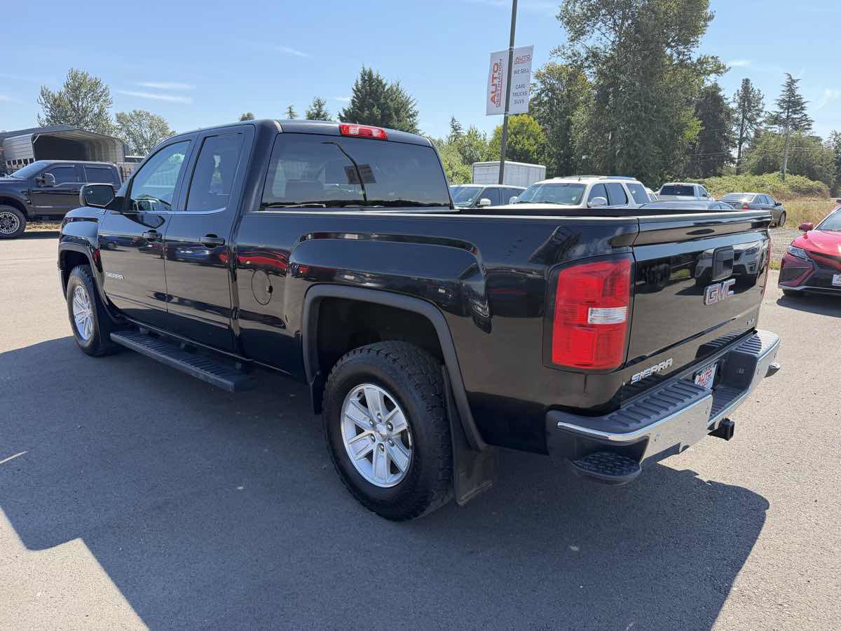 Used 2015 GMC Sierra 1500 SLE AWD/4WD image 6