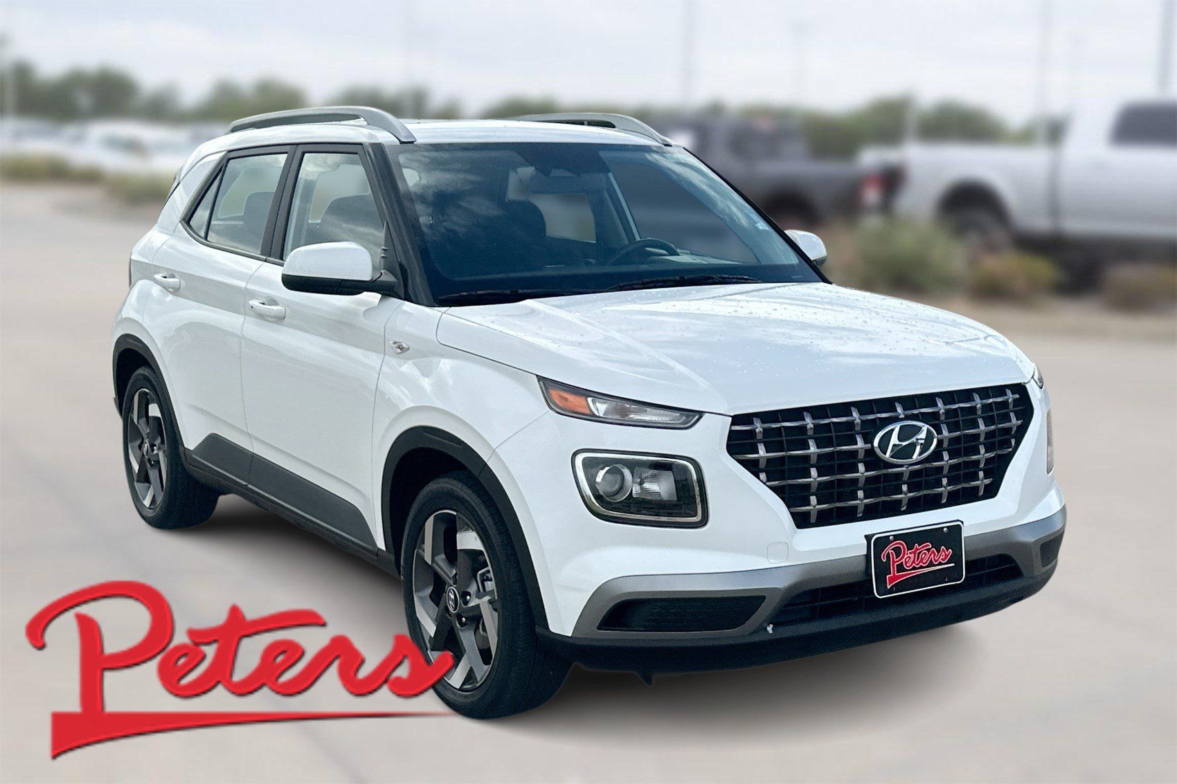 Used 2025 Hyundai Venue SEL FWD image 1