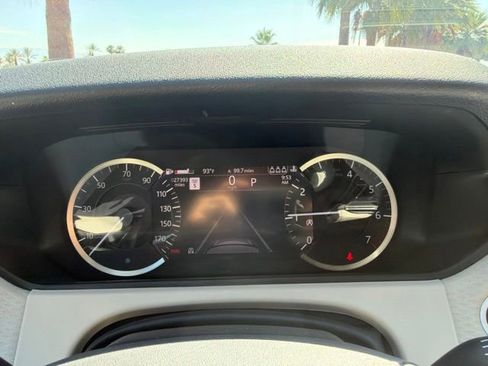 Used 2022 Land Rover Range Rover Velar R-Dynamic S AWD/4WD image 12