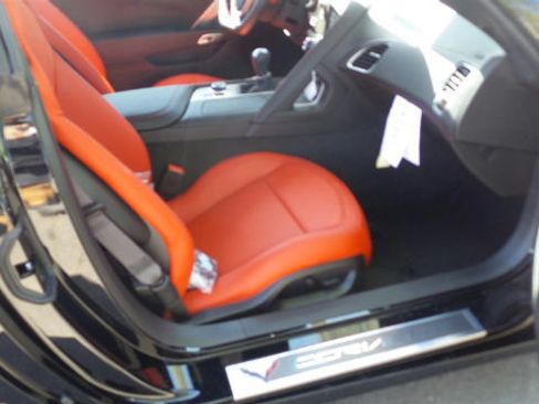 Used 2017 Chevrolet Corvette Z06 w/ Battery Protection Package RWD image 6