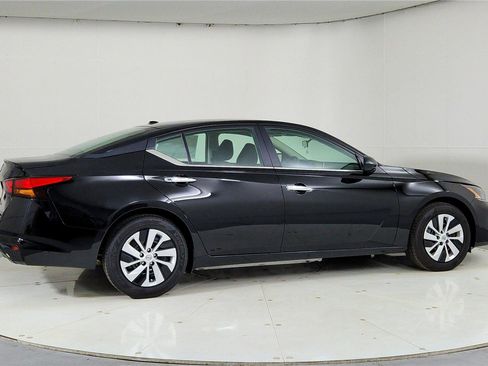 New 2025 Nissan Altima 2.5 S image 7