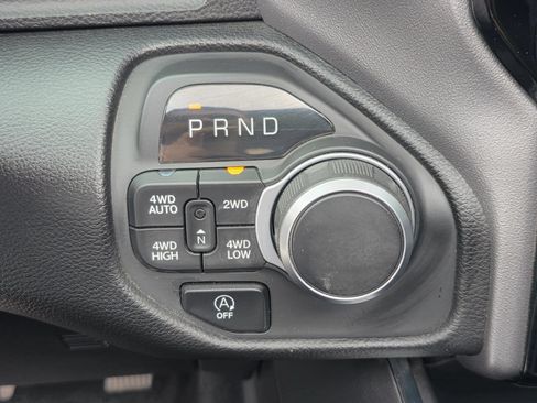 Used 2025 RAM 1500 Big Horn AWD/4WD image 19