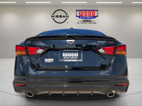 New 2026 Nissan Altima 2.5 SR w/ SR Midnight Edition Package FWD image 3