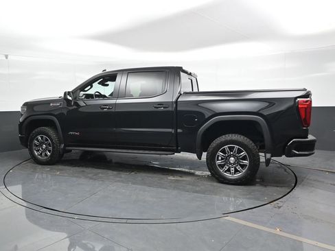 Used 2025 GMC Sierra 1500 AT4 w/ AT4 Premium Package image 10