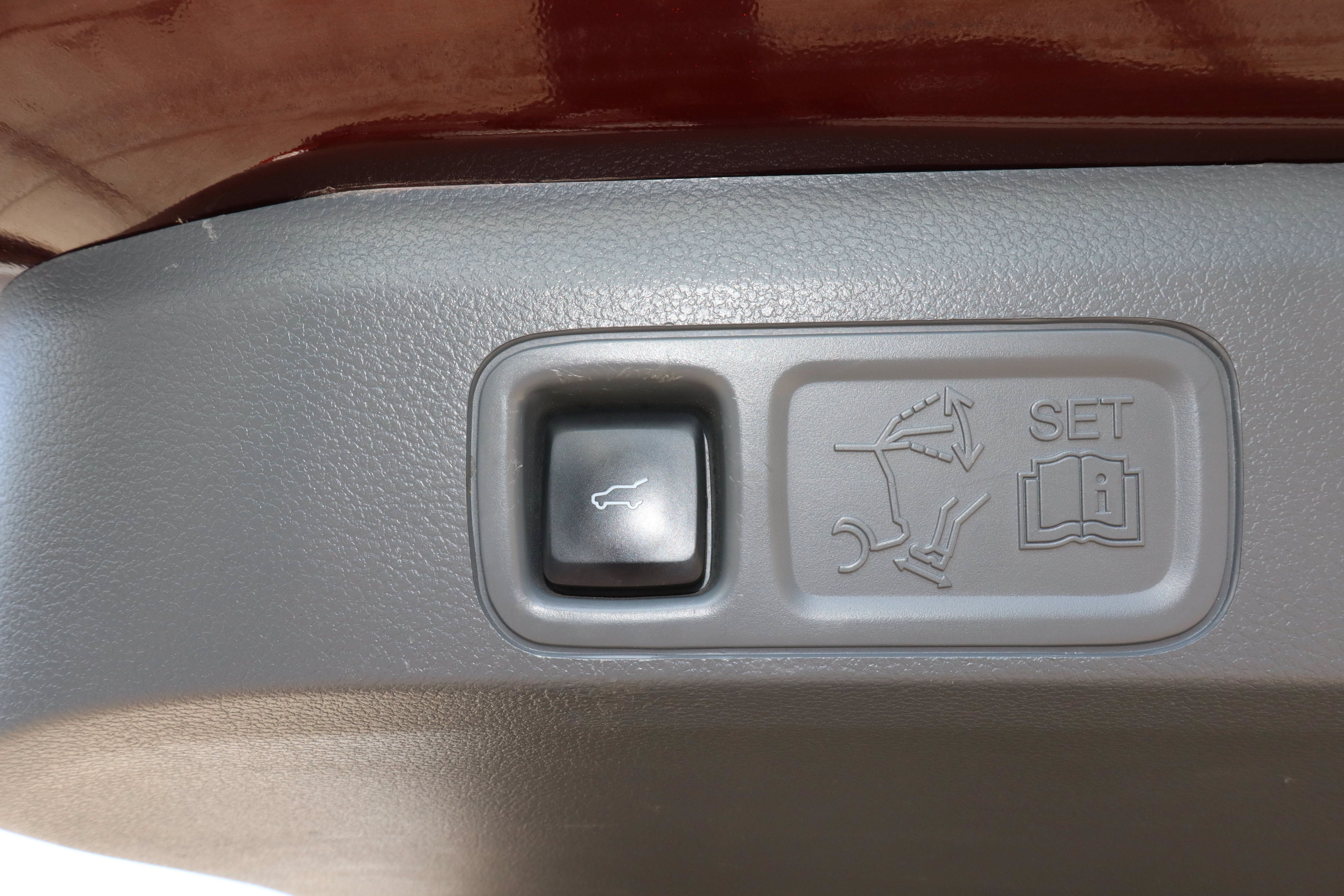 Used 2021 Lincoln Navigator Reserve AWD/4WD image 21