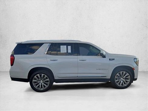 Used 2023 GMC Yukon Denali AWD/4WD image 4