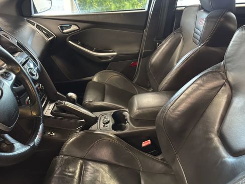 Used 2013 Ford Focus ST FWD image 14