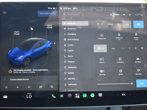 Used 2024 Tesla Model Y Long Range AWD/4WD image 12