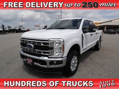 Used 2024 Ford F250 XLT w/ FX4 Off-Road Package AWD/4WD image 1