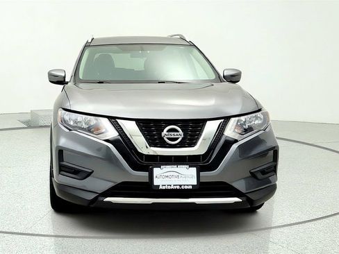 Used 2017 Nissan Rogue SV AWD/4WD image 2