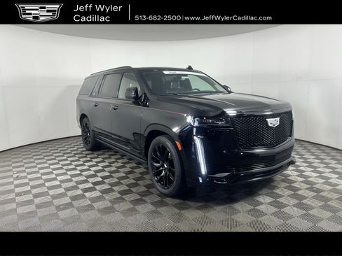 Used 2023 Cadillac Escalade ESV Sport w/ LPO, ONYX Package image 1