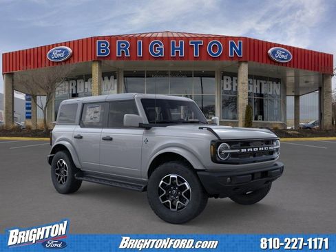 Used 2026 Ford Bronco Outer Banks AWD/4WD image 7