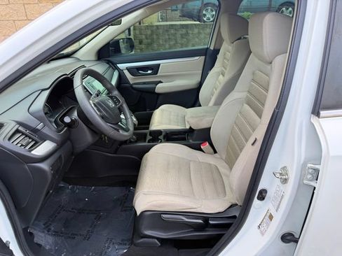 Used 2017 Honda CR-V LX image 6