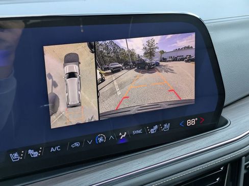 New 2026 Chevrolet Suburban Premier w/ Sun And Tow Package image 23