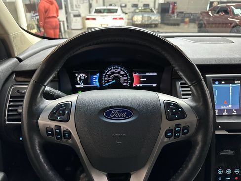 Used 2019 Ford Flex Limited image 22