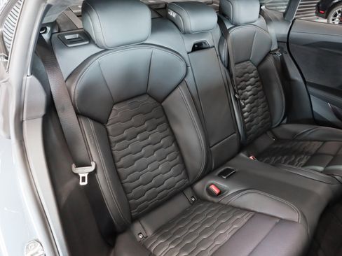 New 2026 Audi S e-tron GT Prestige image 10