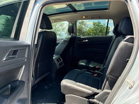 Used 2018 Volkswagen Atlas SEL Premium AWD/4WD image 14