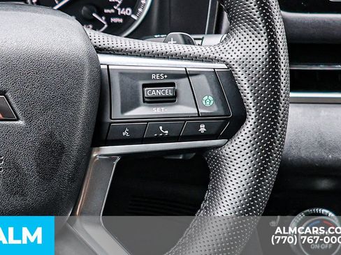 Used 2025 Mitsubishi Outlander SE FWD image 37