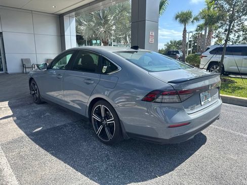 Used 2023 Honda Accord Sport image 4