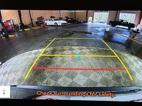 Used 2024 Toyota RAV4 XLE image 31