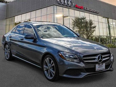 Used 2017 Mercedes-Benz C 300 Sedan image 5