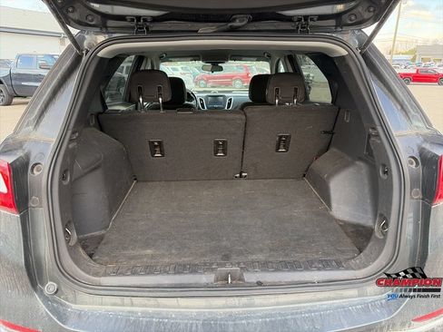 Used 2018 Chevrolet Equinox LT FWD image 13