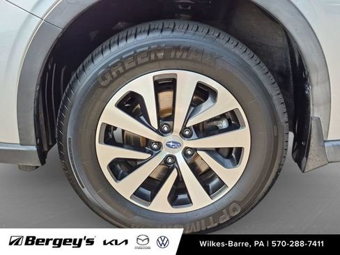 Used 2020 Subaru Outback Premium w/ Popular Package #1 AWD/4WD image 11