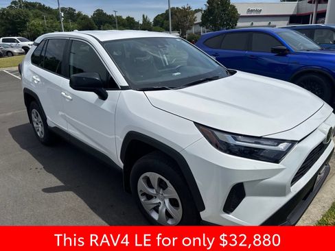 Used 2025 Toyota RAV4 LE FWD image 3