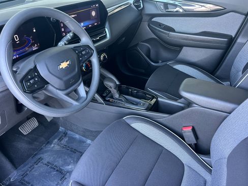 Used 2026 Chevrolet TrailBlazer LT AWD/4WD image 10