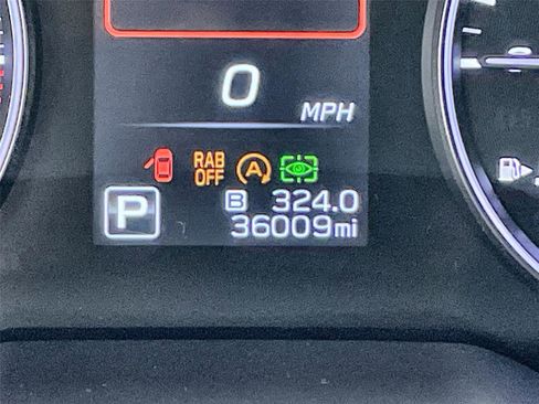 Used 2021 Subaru Outback Limited image 22